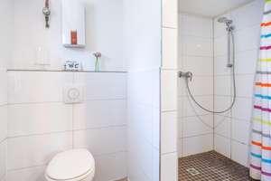 Exklusiver freistehender Bungalow mit Einliegerwohnung, Fernblick, Doppelgarage & großem Garten – Krappelroth 29, 66839 Schmelz – Vorschaubild 28