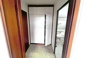 Attraktive 3-Zimmer Wohnung im 5. OG mit Balkon in Köln-Riehl – An der Schanz 1, 50735 Riehl, Köln – Vorschaubild 8