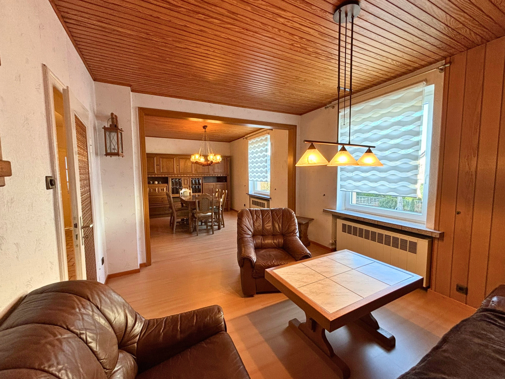 Immobilie in Aerzen - Vielseitiges Ein- bis Zweifamilienhaus in Aerzen – Ideal für Familien & Mehrgenerationenwohnen - Bild 1