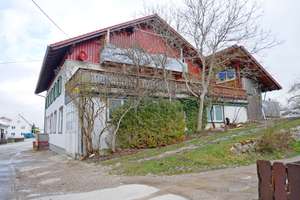 2Fam.-Haus/Renditeobjekt mit Gewerbefläche westlich von Kaufbeuren im schönen Ostallgäu – Die vollständige Adresse der Immobilie erhältst du vom Anbieter., 87653 Eggenthal – Vorschaubild 3