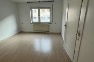 Helle 3-Zimmer Wohnung in Stuttgart-Süd mit 67 m² Wohnfläche – Die vollständige Adresse der Immobilie erhältst du vom Anbieter., 70180 Lehen, Stuttgart – Vorschaubild 2