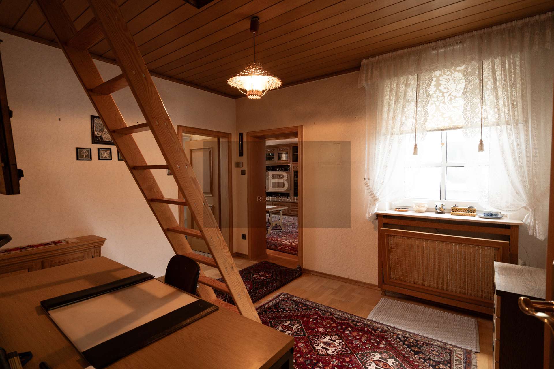 Immobilie in Edenkoben - POTENZIAL IN EDENKOBEN | GERÄUMIG. ZENTRAL. KOMFORTABEL. - Bild 4