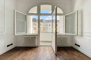 Eleganz trifft Moderne – 3-Zimmer-Altbau mit Loggia frisch saniert. – Detmolder Str. 66, 10715 Wilmersdorf, Berlin – Vorschaubild 6