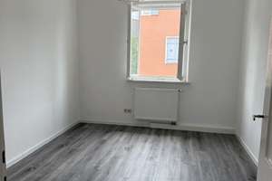 Provisionsfrei, sonnige und sanierte 3,5-Zimmer-Wohnung in bester Lage in Augsburg-Pfersee – Die vollständige Adresse der Immobilie erhältst du vom Anbieter., 86157 Pfersee-Süd, Augsburg – Vorschaubild 6