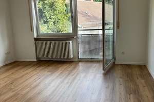 Renoviertes 1-Zimmer Apartment in Erlangen-Sieglitzhof zu vermieten – Die vollständige Adresse der Immobilie erhältst du vom Anbieter., 91054 Sieglitzhof, Erlangen – Vorschaubild 2