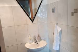 Großzügige 4-Zimmer-Wohnung in Solingen-Mitte – Die vollständige Adresse der Immobilie erhältst du vom Anbieter., 42651 Solingen-Mitte, Solingen – Vorschaubild 18