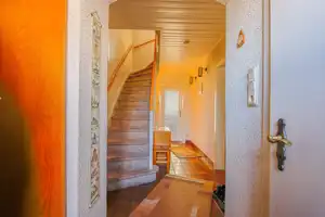 Familienfreundliches Reihenmittelhaus mit Garten und Terrasse in der List – Hannover – Vorschaubild 5