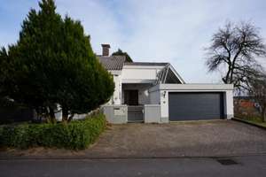 Haus in ruhiger Lage zu verkaufen – Die vollständige Adresse der Immobilie erhältst du vom Anbieter., 69436 Schönbrunn – Vorschaubild 1