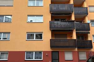Barrierefreie 3-Zimmer Wohnung mit Balkon im 1. OG in Nürnberg-Steinbühl – Okenstraße 34, 90443 Steinbühl, Nürnberg – Vorschaubild 1
