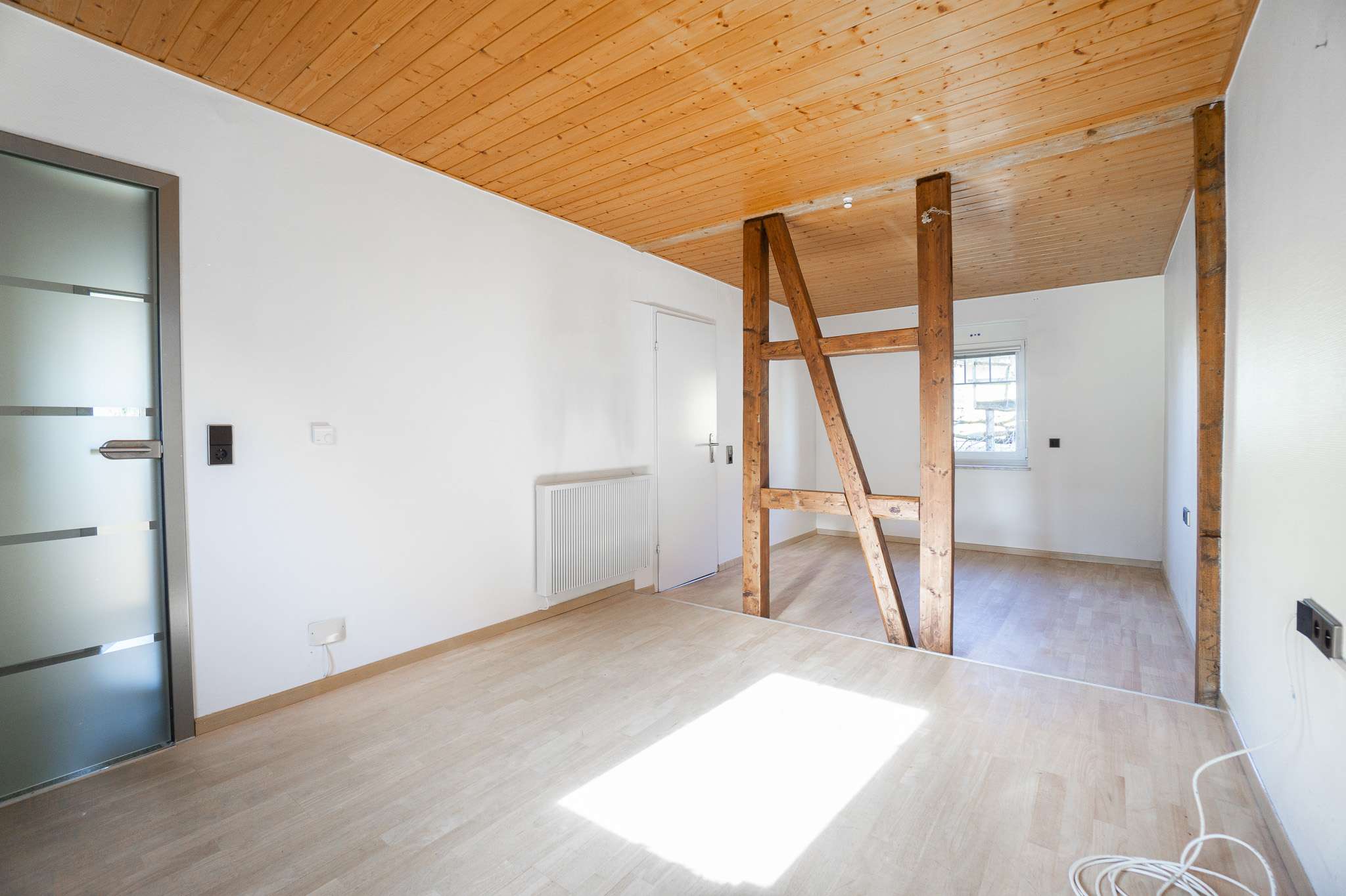 Immobilie in Krauchenwies - Architektur mit Charakter – ein Unikat in ruhiger Sackgassenlage - Bild 3