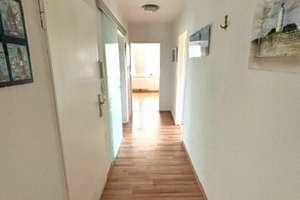 Mit herrlichem Fernblick: 3 ZKB  in Kassel-Jungfernkopf – Die vollständige Adresse der Immobilie erhältst du vom Anbieter., 34128 Jungfernkopf, Kassel – Vorschaubild 8
