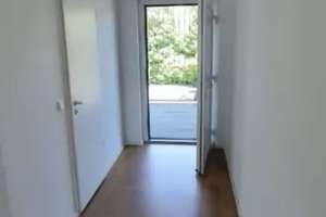 Nachmieter gesucht: 1-Zimmer-Apartment in München Perlach – Die vollständige Adresse der Immobilie erhältst du vom Anbieter., 81735 Neuperlach, München – Vorschaubild 3