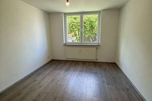 Schickes Wohnen im modernisierten Objekt! 3 Zimmer suchen nette Mieter – Meerkamp 2, 45327 Katernberg, Essen – Vorschaubild 3