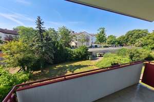 Zuhause mit 3 Zimmern in Karlsruhe