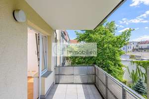 LICHT, RUHE UND LEBENSQUALITÄT • VERMIETETE 3-ZIMMER-WOHNUNG MIT BALKON, AUFZUG & KELLER – Meyerbeerstrasse 46, 13088 Weißensee, Berlin – Vorschaubild 1