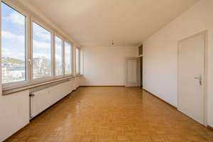 WG-geeignete 3-Zimmer-Wohnung mit Balkon in zentraler Lage am Berliner Platz – Die vollständige Adresse der Immobilie erhältst du vom Anbieter., 70176 Feuersee, Stuttgart – Vorschaubild 3