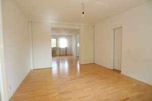 Lichtdurchflutete 3,5-Zimmer-Eigentumswohnung in bester Wohnlage – Die vollständige Adresse der Immobilie erhältst du vom Anbieter., 70193 Kräherwald, Stuttgart – Vorschaubild 2