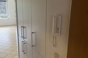 Modernisierte 1-Zimmer-WHG mit gehobener Innenausstattung zur Miete in Duisb. – Michaelstraße 53, 47055 Wanheimerort, Duisburg – Vorschaubild 9