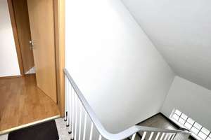 Bezugsfreie 2-Zimmer-DG-Wohnung mit Grünblick & Stellplatz | Bonn-Endenich – provisionsfrei – Monschauer Straße 6, 53121 Endenich, Bonn – Vorschaubild 13