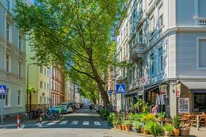 Schöne 4-Zimmer Altbauwohnung mit kleinem Garten und Terrasse. – 60316 Nordend-West, Frankfurt am Main – Vorschaubild 39