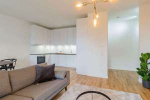 2 Balkone, TG & Aufzug: Lichtdurchflutete Neubauwohnung mit Südausrichtung im Nollendorfkiez – Else-Lasker-Schüler-Straße 6, 10783 Schöneberg, Berlin – Vorschaubild 5