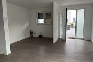 Modernes Stadthaus mit viel Platz auf 3 Etagen 2 Bäder, Balkon+Gartenanteil – Rosenhagener Str. 1, 12621 Kaulsdorf, Berlin – Vorschaubild 5
