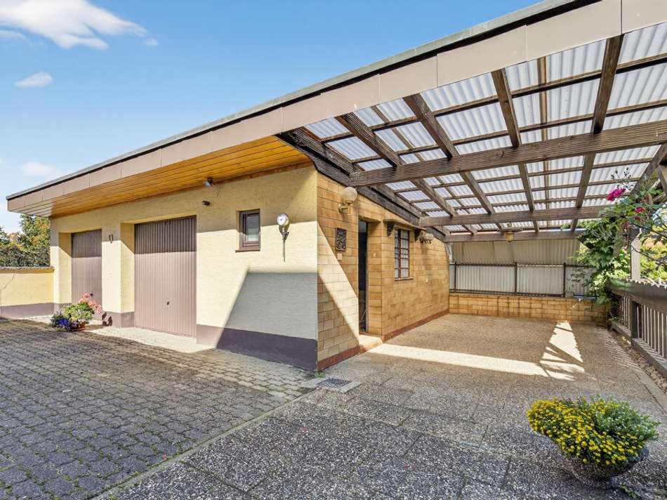 Garagen und Carport