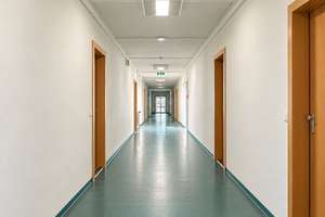 Zentrumsnahe ETW l Balkon in West-Ausrichtung l Aufzug l Fernwärme – 4105 Zentrum-Nord, Leipzig – Vorschaubild 5