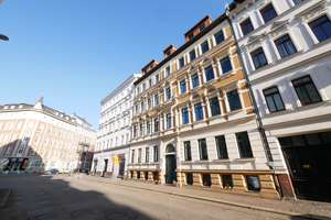 Stilvolle Altbauwohnung mit Balkon in gefragter Lage von Leipzig – Schnorrstraße 26, 4229 Schleußig, Leipzig – Vorschaubild 1