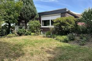 Flachdach-Bungalow mit Garten und Garage in Topwohnlage – Familiengerecht, gepflegt, ausbaufähig – Die vollständige Adresse der Immobilie erhältst du vom Anbieter., 63128 Dietzenbach – Vorschaubild 3