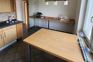 Raum zum Entfalten: 2-Zimmer-Wohnung in Solingen-Gräfrath