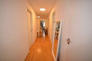 München-Laim – großzügige 4-Zimmer-Wohnung mit zwei Balkonen! – Landsberger Str. 209, 80687 Friedenheim, München – Vorschaubild 12