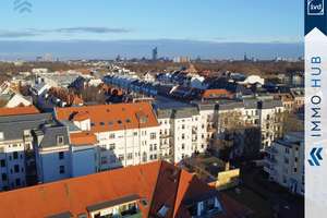 ++ Süd-West Balkon, Aufzug, Abstellkammer! Ruhige Dachgeschosswohnung nahe dem Karl-Heine-Kanal ++ – Die vollständige Adresse der Immobilie erhältst du vom Anbieter., 4229 Plagwitz, Leipzig – Vorschaubild 3