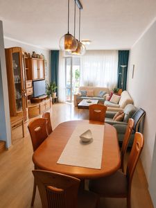 Haus-im-Haus in Karlsfeld: Garten, Terrasse & Hobbyraum
