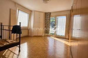 FREIRAUM4 +++ Großzügiges Einfamilienhaus mit großem Garten & Photovoltaikanlage! – 57080 Gosenbach, Siegen – Vorschaubild 3