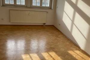 Großzügige 3-Zimmer mit Balkon, Wannenbad, Parkett, Aufzug und SP mgl. im Zentrum! – Die vollständige Adresse der Immobilie erhältst du vom Anbieter., 9111 Zentrum, Chemnitz – Vorschaubild 4