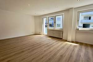 Luxuriöse 3-Zimmer-Wohnung mit 2 Balkonen & Garage in Wuppertal-Wichlinghausen – Die vollständige Adresse der Immobilie erhältst du vom Anbieter., 42277 Oberbarmen, Wuppertal – Vorschaubild 3