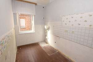 Viel Platz + schöner Garten: Großes Zweifamilienhaus mit 8 Zimmern, Keller + Garage. – Die vollständige Adresse der Immobilie erhältst du vom Anbieter., 31246 Lahstedt – Vorschaubild 15