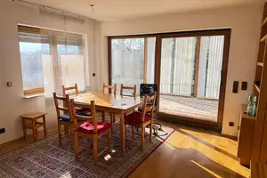Ein tolles Haus in sonniger Atmosphäre – Heilbronn (Kreis) – Vorschaubild 4