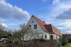 Interessantes Anlageobjekt : Großzügiges 1 Familienhaus mit Einliegerwohnung und Ausbaureserve – Die vollständige Adresse der Immobilie erhältst du vom Anbieter., 27777 Ganderkesee – Vorschaubild 1