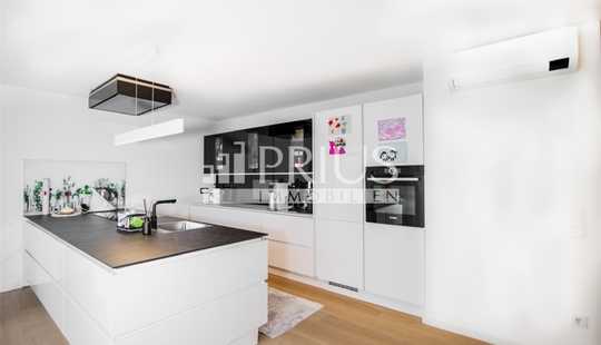 Bild von Freistehendes luxoriöses Einfamilienhaus mit Einliegerwohnung
