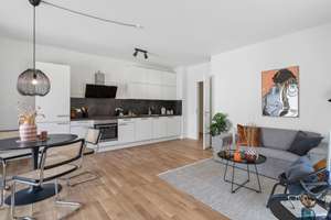 Stilvolles Dachgeschossapartment: 3-Zimmer-Wohnung mit schönem Balkon und Einbauküche – Friedenauer Höhe 9, 12159 Friedenau, Berlin – Vorschaubild 6