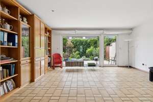Sofort bezugsfrei in Wittenau: luxuriös ausgestattete DHH mit 5 Zimmern, 160qm Wfl., ausgebautes DG – Engelroder Weg 2A, 13435 Wittenau, Berlin – Vorschaubild 5