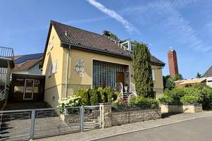 „Lieblingsplatz Kiedrich“ 
Freistehendes Einfamilienhaus
mit Potenzial in 
ruhiger Lage von Kiedr