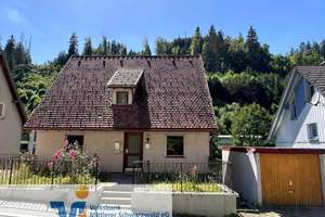 Platz für Ihre Wohnideen – Einfamilienhaus mit Potenzial in Triberg-Nußbach!