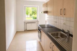 Attraktive  3-ZKB-Wohnung mit unveraubarem Blick auf Dom und Stadtamhof! – Am Europakanal 20, 93059 Stadtamhof, Regensburg – Vorschaubild 10