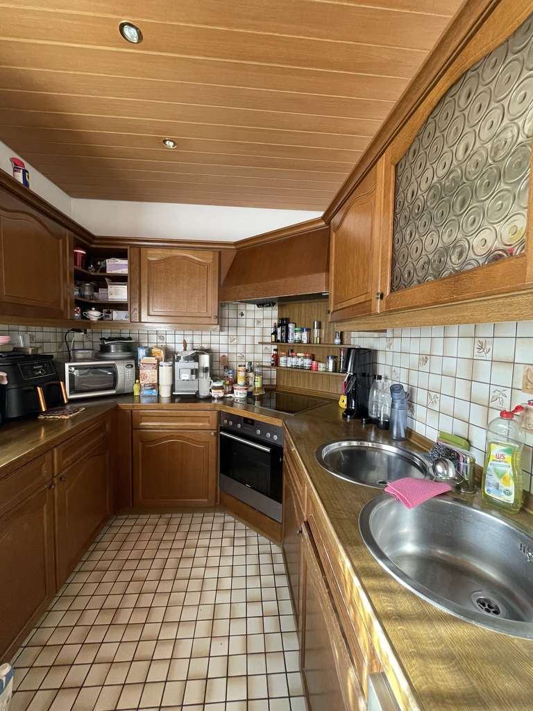 Immobilie in Reinheim - Ihr neues Zuhause: Helle 3,5 - Zimmer Wohnung mit Balkon, Carport und viel Potenzial - Bild 4