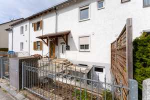 - Reihenmittelhaus im Straubinger Osten - – Straubing – Vorschaubild 1