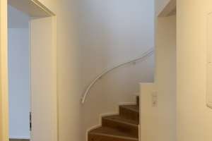 **VISTA Immobilien** Exklusive 4-Zimmer-Maisonettewohnung im Architektenhaus – kernsaniert 2026 – Die vollständige Adresse der Immobilie erhältst du vom Anbieter., 64289 Kranichstein, Darmstadt – Vorschaubild 12