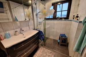 Gepfl. Einfamilienhaus mit Einliegerwohnung - ruhige Lage - Garage u. Carport - großes Grundstück!  – Friesland (Kreis) – Vorschaubild 11